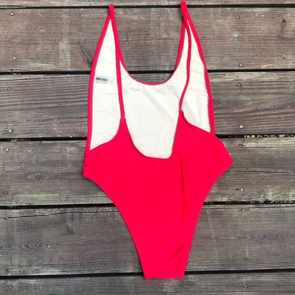 SOLD🚨 - Picture 3 of 9